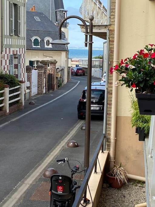 Joli Studio Vue Mer , Plage Au Bout De La Rue ! Apartment Villers-sur-Mer Luaran gambar